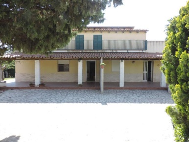 Foto Villa bifamiliare a Santa Croce Camerina Biddemi di 240 m² in vendita
