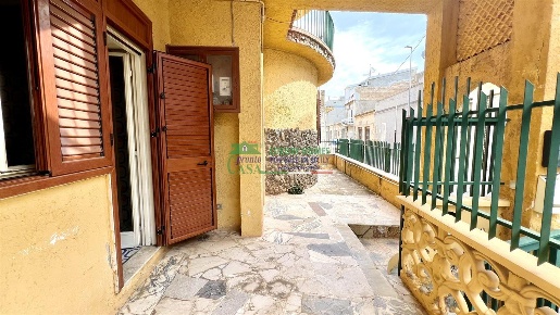Foto Appartamento in via conte rosso, Santa Croce Camerina in vendita