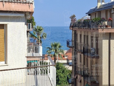 Foto Appartamento in Via Thomas Mann, Alassio Borgo Coscia di 50 m²