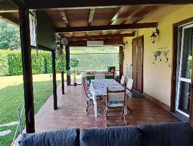 Foto Appartamento in via S. Luigi, Cornate d'Adda Centro di 169 m²