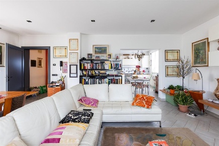 Foto Appartamento a Massa Lombarda di 190 m² con 4 locali in vendita