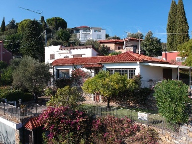 Foto Villa unifamiliare in Via Rangè, Alassio in vendita