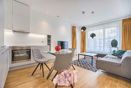 Foto Villa bifamiliare in VIA GIUSEPPINA ZARDI, Massa Lombarda di 180 m²