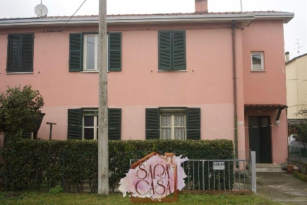 Foto Appartamento a Massa Lombarda di 78 m² con 3 locali in vendita