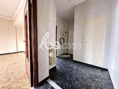 Foto Appartamento a Loano di 90 m² con 5 locali in vendita