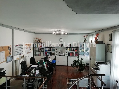 Foto Appartamento a Massa Lombarda di 140 m² con 7 locali in vendita