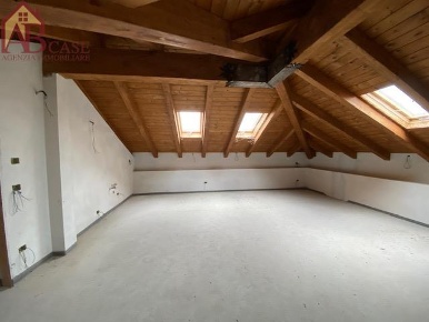 Foto Appartamento in via mazzini, Gambolò Centro di 114 m² con 3 locali