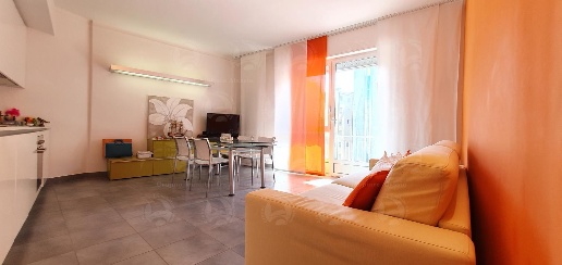 Foto Appartamento in Via Leonardo Da Vinci, Alassio in vendita