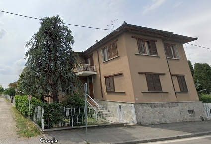 Foto Villa unifamiliare a Broni Centro di 320 m² con 9 locali in vendita