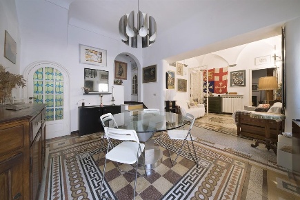 Foto Appartamento in Via Brennero, Alassio Centro di 112 m² con 5 locali