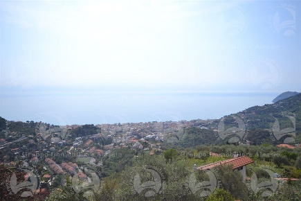 Foto Appartamento in Via Filippo Airaldi, Alassio Moglio di 96 m²