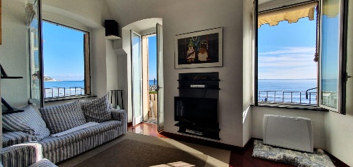 Foto Appartamento a Alassio di 120 m² con 4 locali in vendita