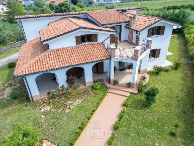 Foto Villa a Sant'Egidio alla Vibrata in vendita