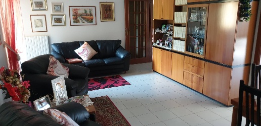 Foto Appartamento a Folignano La Pigna Pigna Bassa di 88 m² con 6 locali