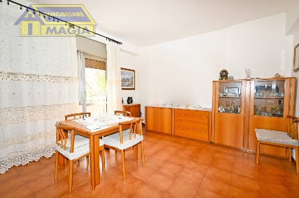 Foto Appartamento a Folignano La Pigna Pigna Bassa di 120 m² con 4 locali