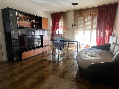 Foto Appartamento a Castelli Calepio Centro di 160 m² con 3 locali