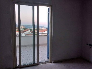 Foto Villa singola a Loano Centro di 180 m² con 8 locali in vendita