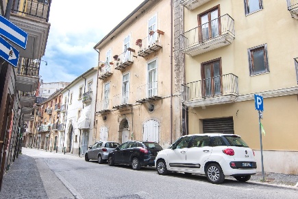 Foto Appartamento in Via Cammarota, Atripalda di 100 m² con 3 locali