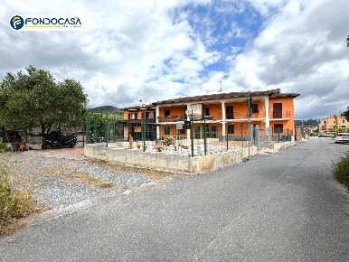 Foto Appartamento in Via Vignasse, Loano in vendita