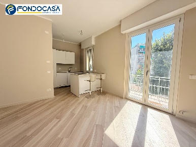 Foto Appartamento in via Lanfranco, Albisola Superiore Centro di 100 m²