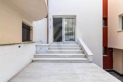 Foto Appartamento in via milite ignoto, Alassio di 69 m² con 2 locali