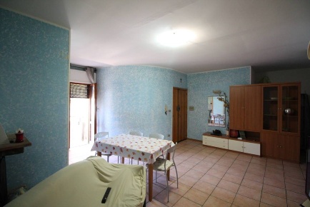 Foto Appartamento in via Genova, Folignano Centro di 91 m² con 3 locali