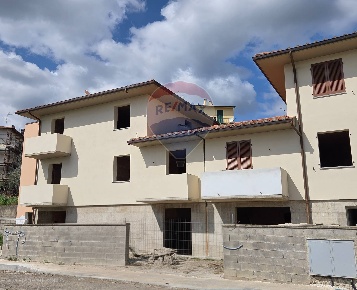 Foto Appartamento in Via Turati, Cavriglia Meleto di 80 m² con 4 locali