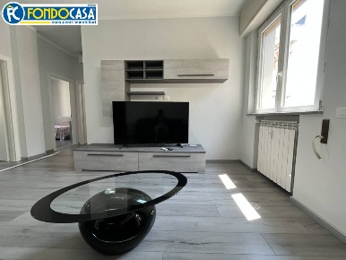 Foto Appartamento a Albisola Superiore Centro di 93 m² con 4 locali