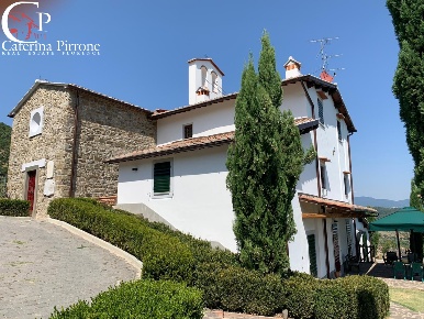 Foto Villa unifamiliare in via di Badia, Barberino di Mugello in vendita