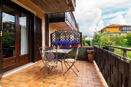 Foto Appartamento in Via Cancelliere, Zafferana Etnea Centro di 84 m²