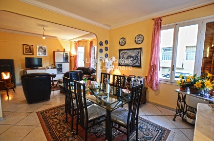 Foto Villa singola in Via Lagazzi, Bordighera Centro di 198 m² in vendita