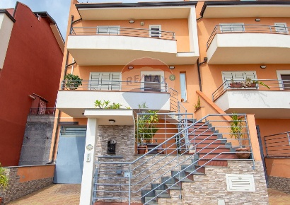 Foto Villa a schiera in Via Panoramica Maria Teresa d'Austria, di 194 m²