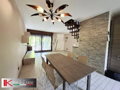 Foto Villa a schiera in Via Guareschi, Gassino Torinese di 115 m²