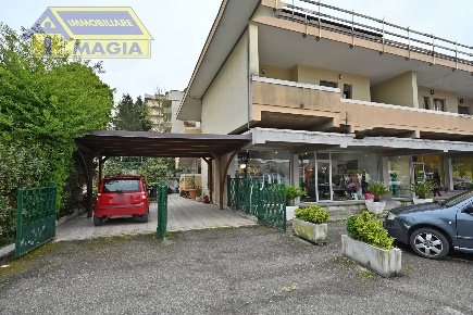Foto Appartamento a Folignano La Pigna Pigna Bassa di 160 m² con 7 locali