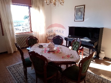 Foto Appartamento a Barga Castelvecchio Pascoli di 138 m² con 6 locali
