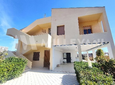 Foto Villa singola in Via delle Cicogne, Santa Croce Camerina di 240 m²