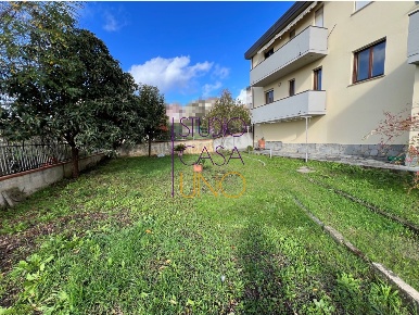 Foto Villa a schiera in AMBRA, Bucine Centro di 218 m² con 10 locali