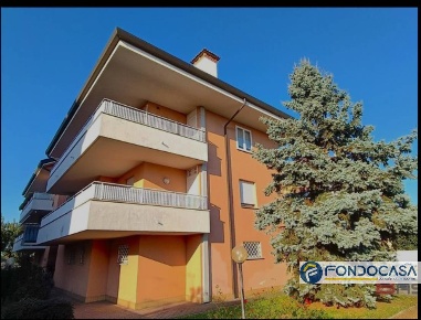 Foto Appartamento in villaggio morosini, Castelli Calepio di 119 m²