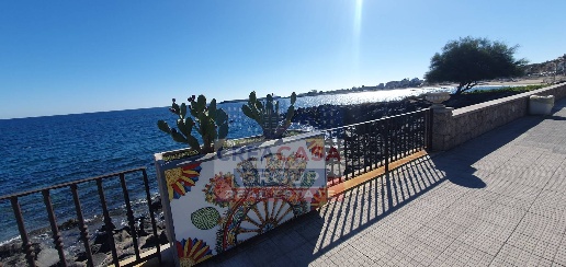 Foto Appartamento in via Naxos, Giardini-Naxos Centro di 66 m² con 2 locali