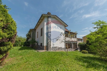 Foto Villa singola in STRADA PEDEMONTANA, Traversetolo Vignale di 268 m²