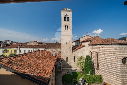 Foto Appartamento in Tresanda S. Nicola 17, Brescia Loggia - Garibaldi