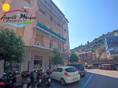 Foto Appartamento in Via Vittorio Veneto, Recco Centro in affitto