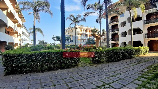 Foto Appartamento in Via Recanati, Giardini-Naxos di 65 m² con 3 locali