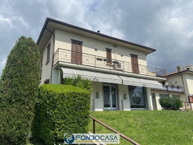 Foto Appartamento a Cazzago San Martino Cazzago San Martino Calino di 84 m²