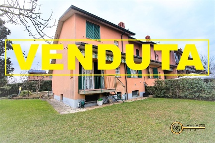 Foto Villa unifamiliare a Vignate Centro di 200 m² con 5 locali in vendita