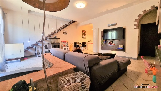 Foto Appartamento a Monteriggioni di 116 m² con 4 locali in vendita