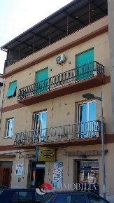 Foto Appartamento a Melito di Porto Salvo di 150 m² con 4 locali in vendita