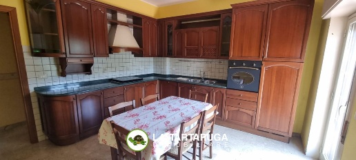 Foto Appartamento a Santa Teresa di Riva Centro di 110 m² con 4 locali