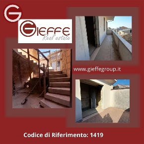 Foto Villa unifamiliare a Cittanova di 319 m² con 4 locali in vendita