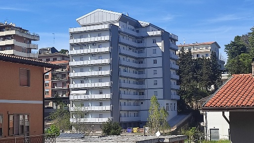Foto Appartamento in via Finocchi 28, Atri Centro di 109 m² con 4 locali